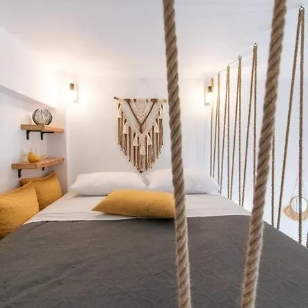 Loft House Apartment *